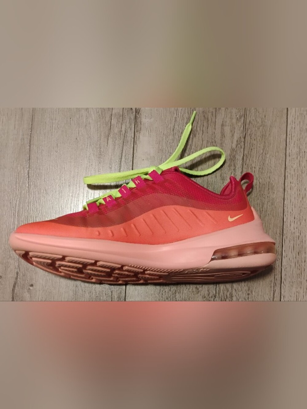 Nike Women's Air Max Axis Sneakers Running Shoes in Pink/Melon/Coral, Size 9.5 - Picture 7 of 16